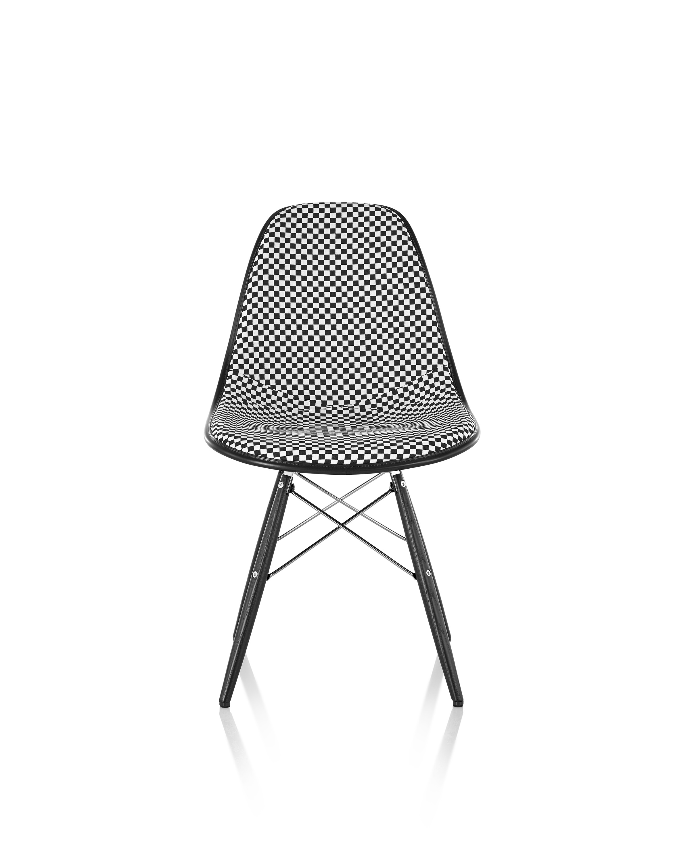 开云（中国） - 坐具|餐椅|办公家具|设计师家具|伊姆斯®软垫餐椅